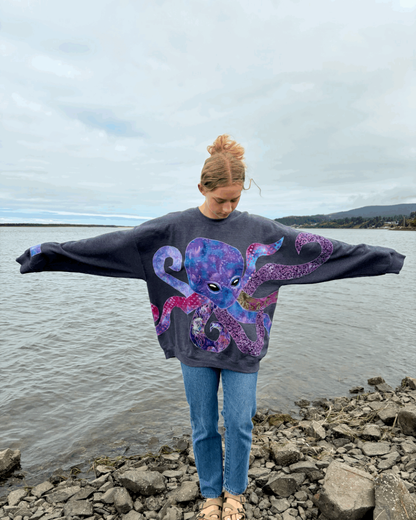Octopus Crewneck